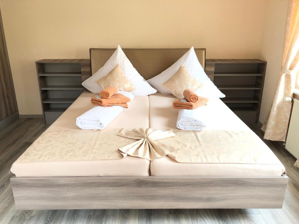Pension Goldenes Vogtland Adorf Ngoại thất bức ảnh