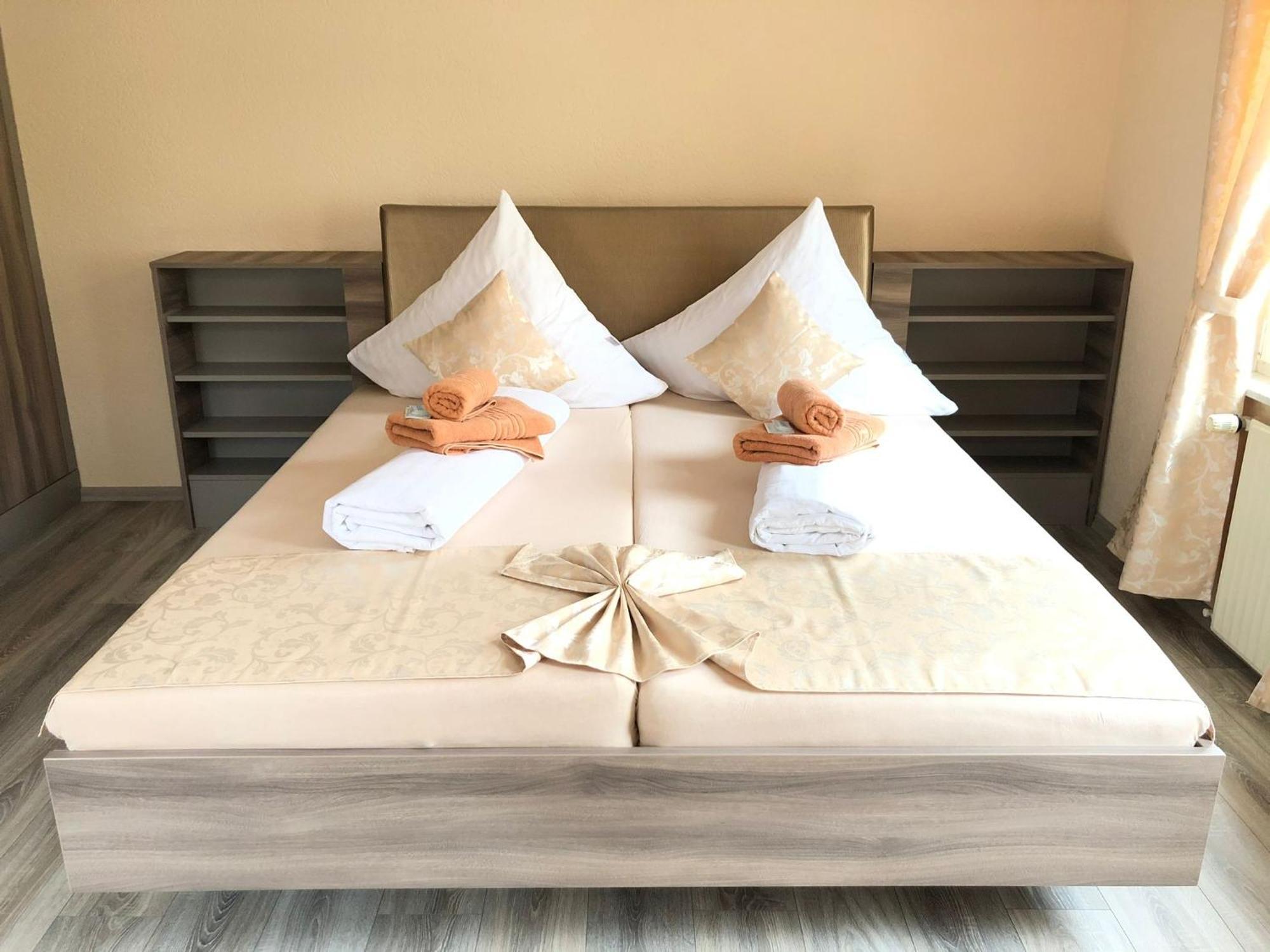 Pension Goldenes Vogtland Adorf Ngoại thất bức ảnh