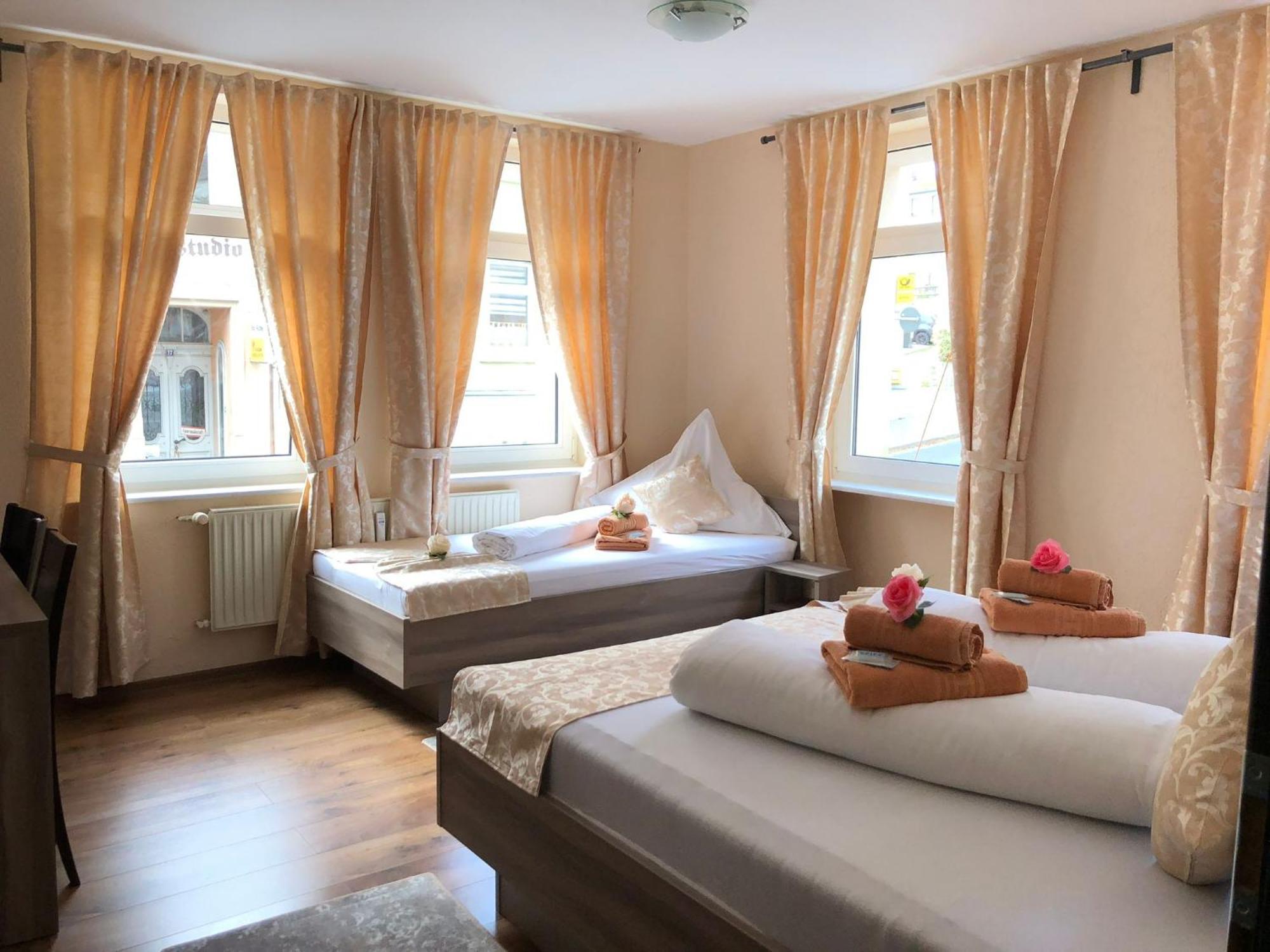 Pension Goldenes Vogtland Adorf Ngoại thất bức ảnh
